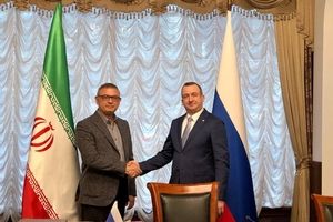 التعاون فی مجال النقل الجوی بین إیران وروسیا یدخل حیز التنفیذ

