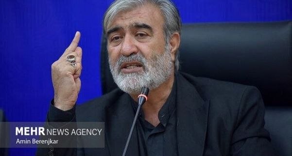 إیران لن تتخلى عن مبدأ تخصیب الیورانیوم
