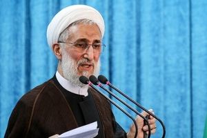  الشعب الإیرانی سیرد على تهدیدات أمریکا بمشارکته فی مسیرات ذکرى انتصار الثورة

