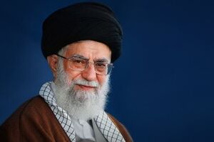 قائد الثورة: الشهید نصرالله بلغ الآن ذروة العزة ولیعلم العدو أن المقاومة ضد الظلم لن تنتهی

