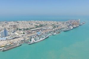 استثمارات قطریة فی تطویر موانئ محافظة بوشهر الایرانیة

