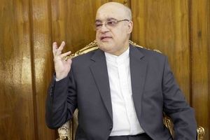 لا ینبغی للحکومة اللبنانیة أن تمنع الطائرات الإیرانیة من التحلیق

